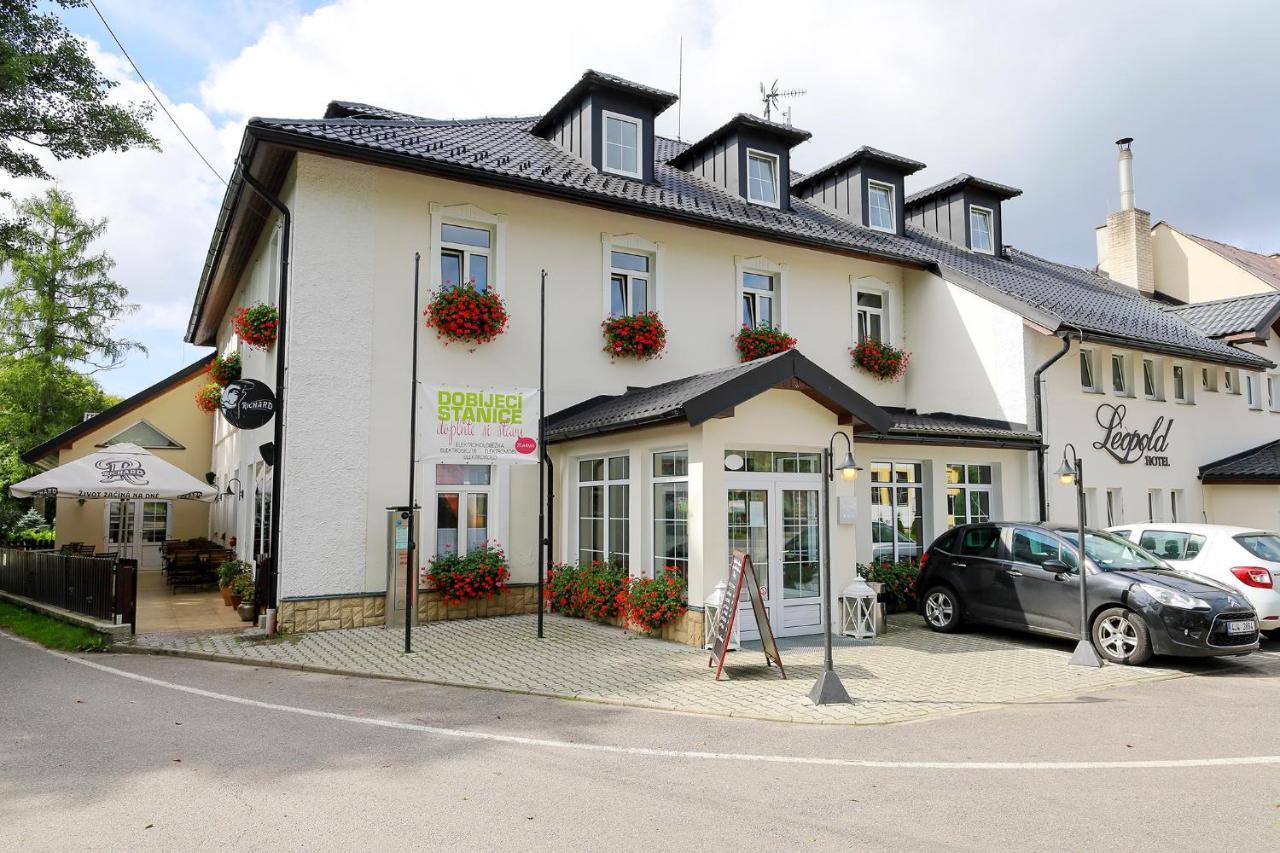 Hotel Leopold Račín Kültér fotó