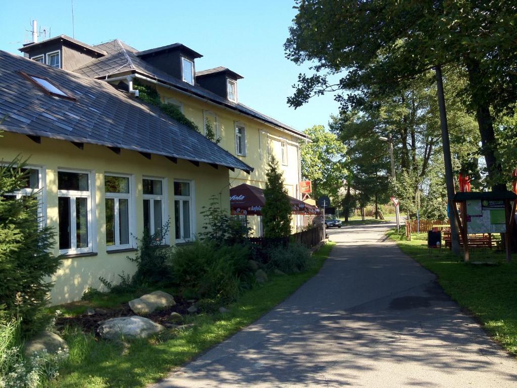 Hotel Leopold Račín Kültér fotó